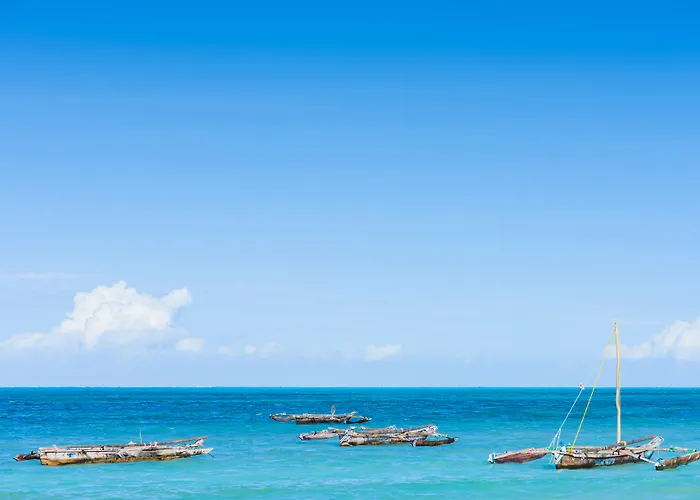 Hakuna Majiwe Beach Lodge