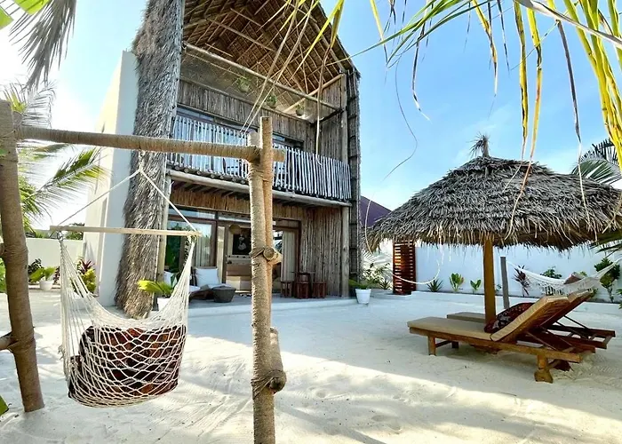 Mfumbwi Twins Villa