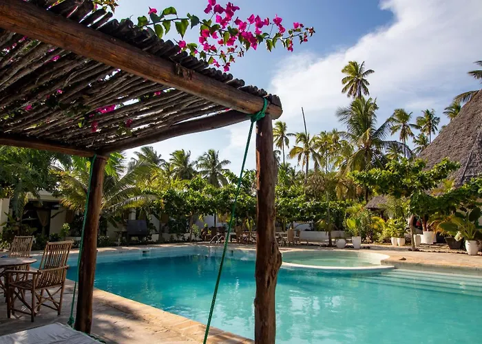 Tropical Boutique Hotel & Resto