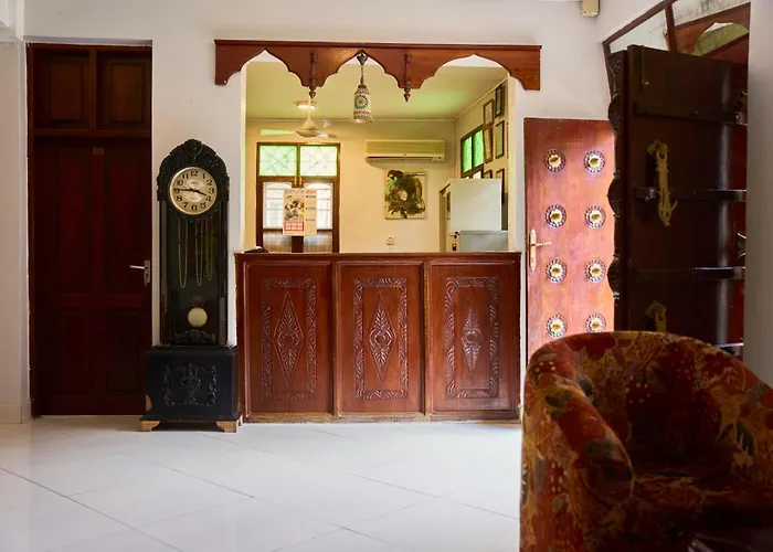 Safari Lodge
