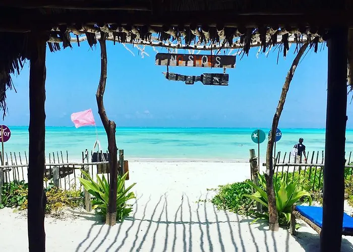 Zanzistar Lodge