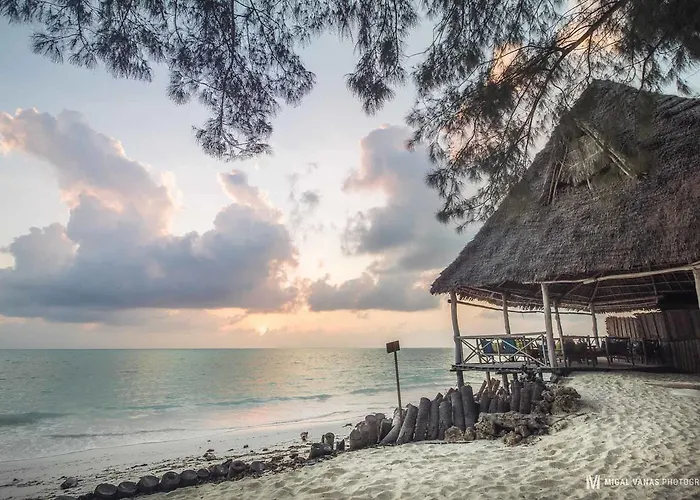 Ndame Beach Lodge