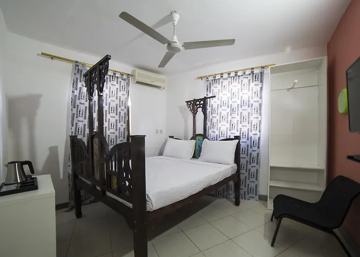 Gulf Global Bed & Breakfast