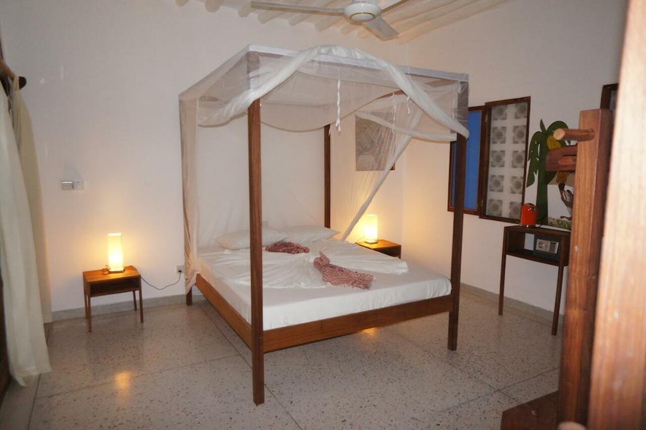 Art Zanzibar 3*