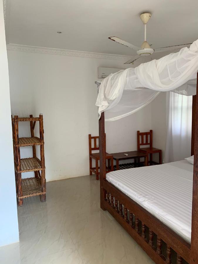 Hotel Zava *
