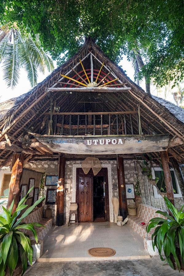 Lodge Utupoa *