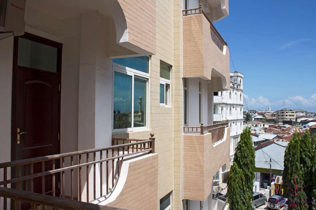 Island Paradise Hotel 3*
