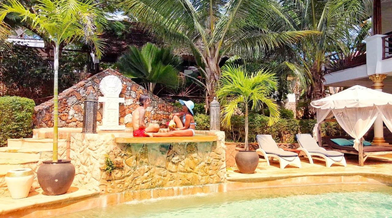 Kibanda Natural Hotel 4*
