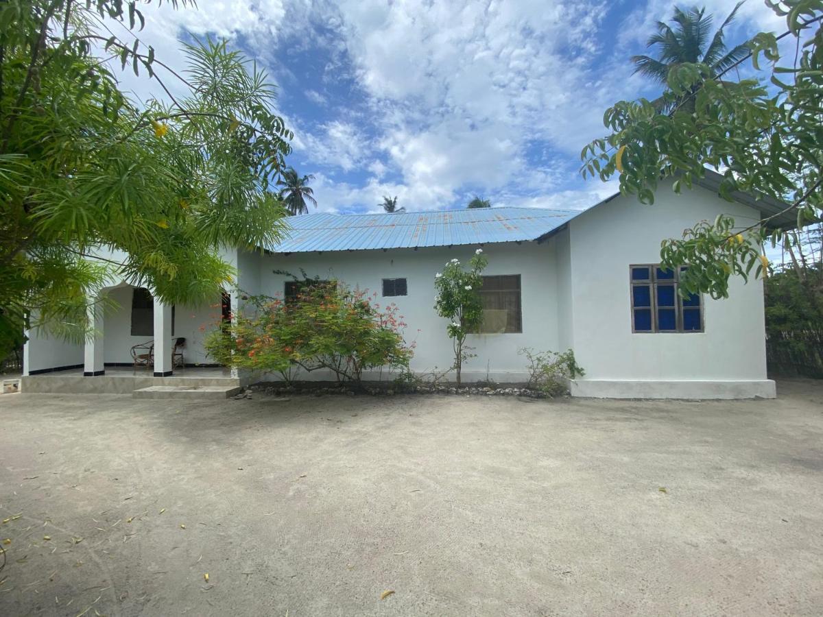 Kabongo Zanzibar * Jambiani (Zanzibar)