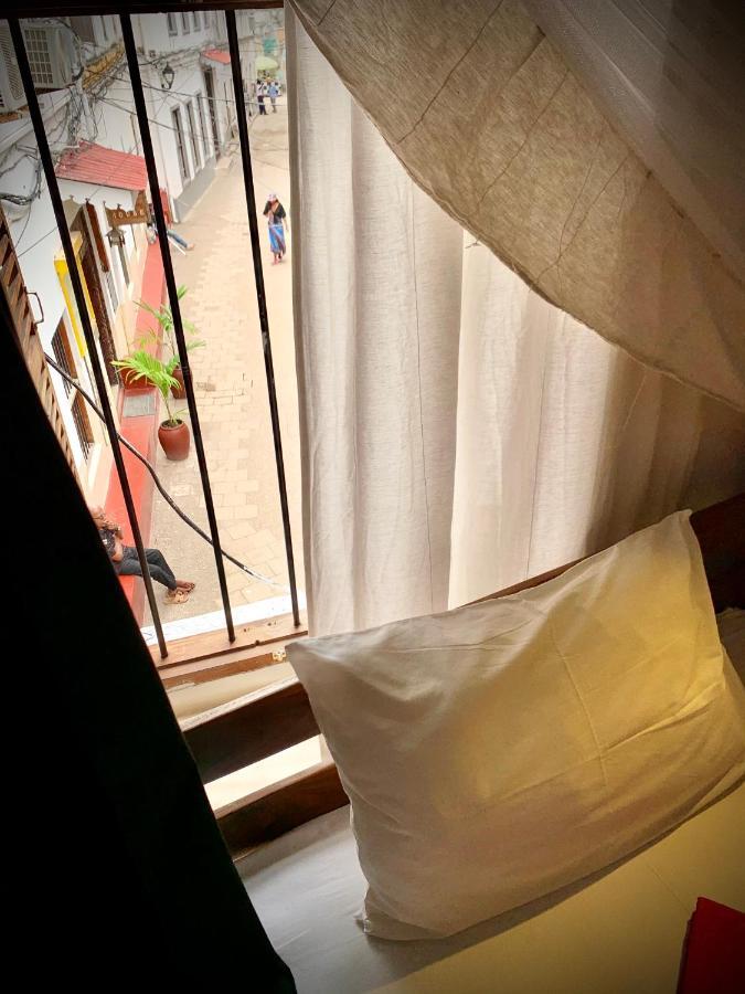 Hostel Stone Town House *
