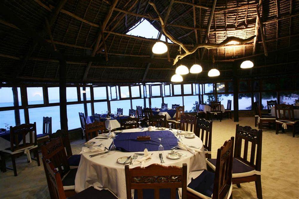 Hotel Karafuu 5*