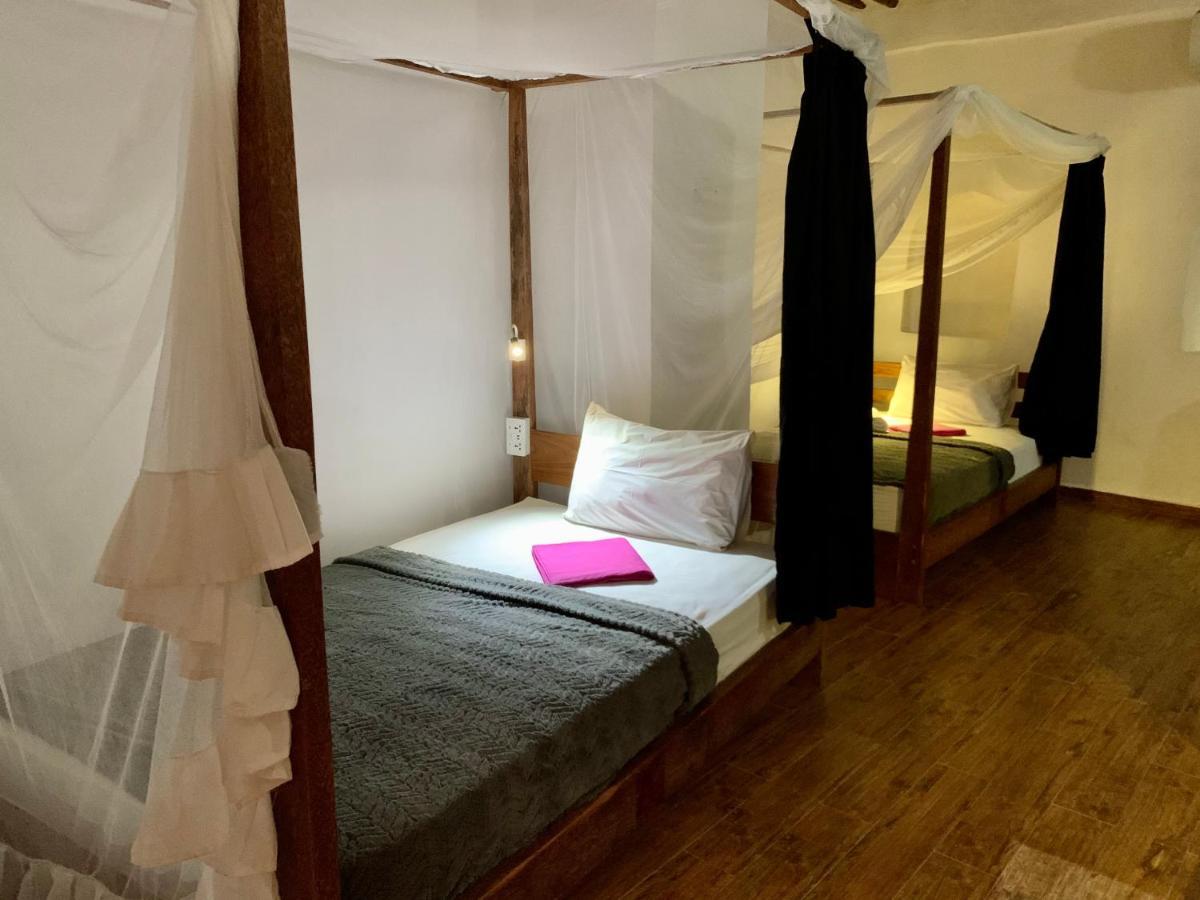 Stone Town House Hostel *