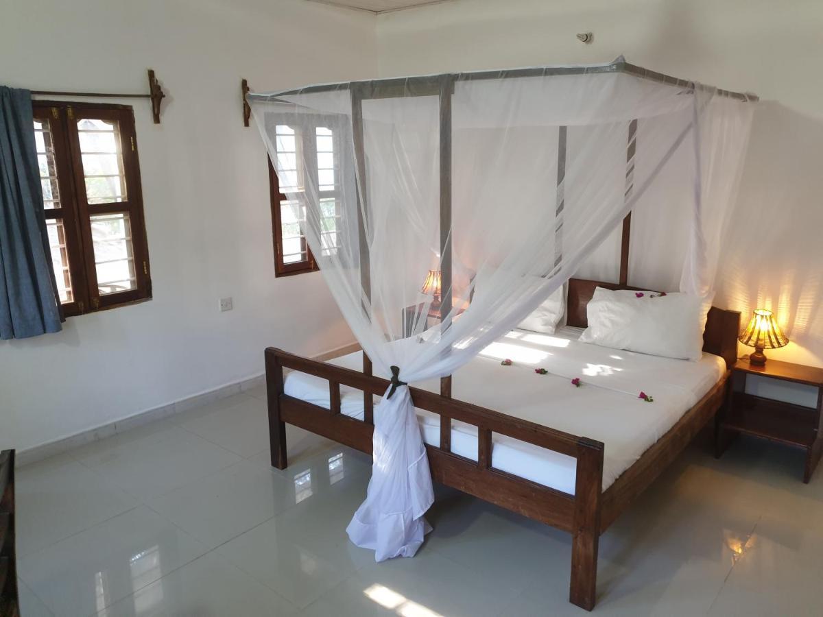 Nungwi Inn Beach Cottages Gasthof