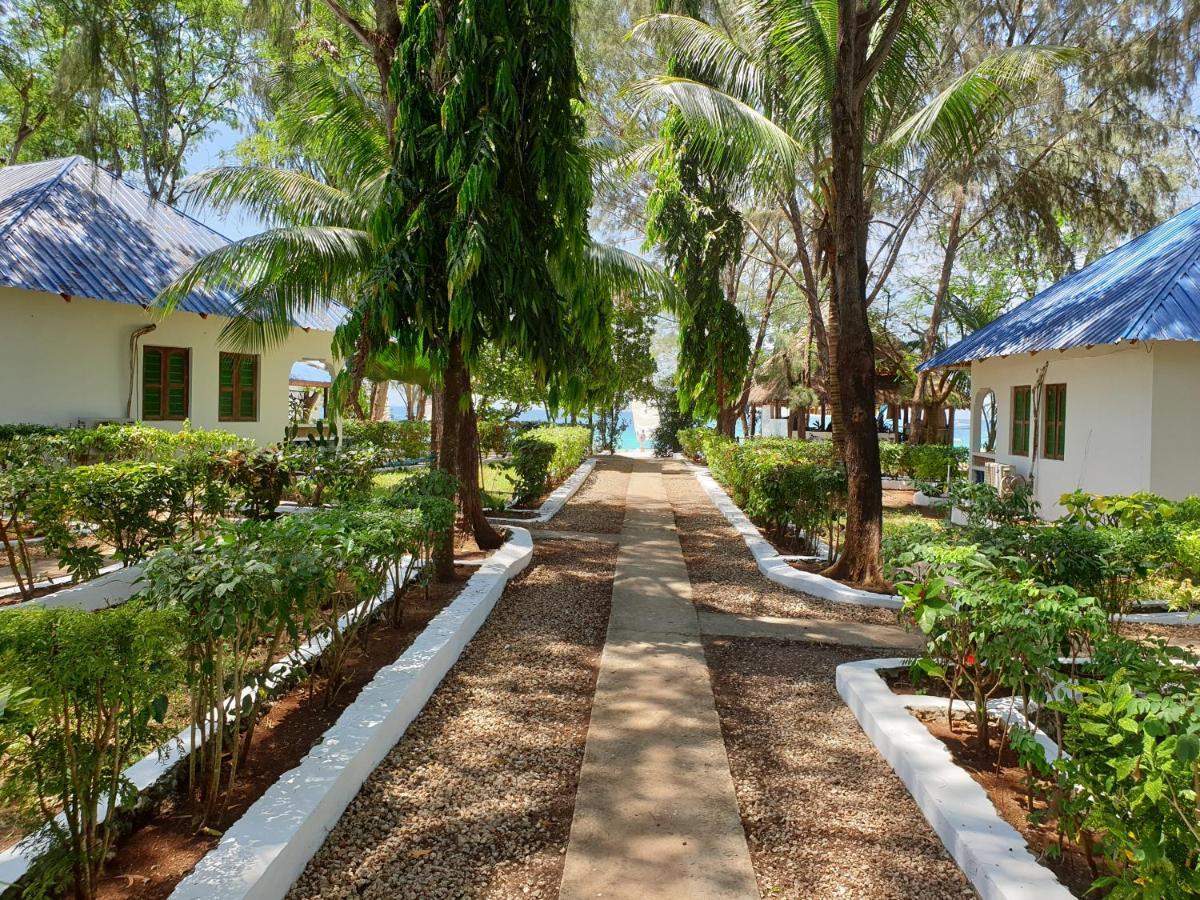 Nungwi Inn Beach Cottages