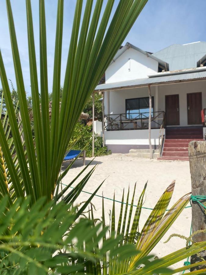 Bed & Breakfast Ndiro House