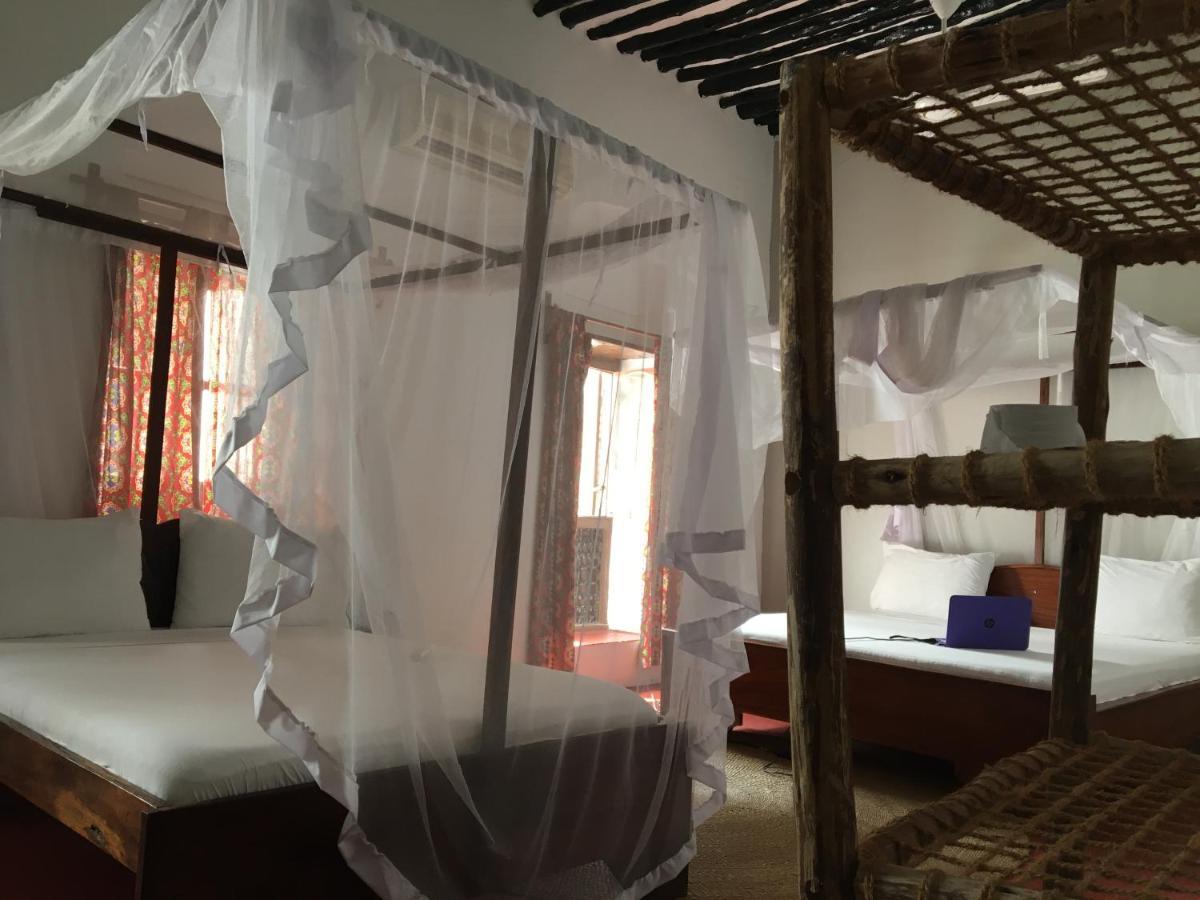 Guest house Stone Town Sea View *