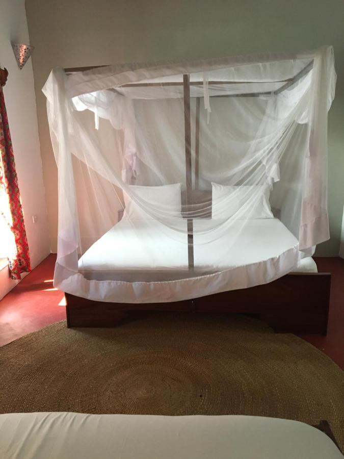 Guest house Stone Town Sea View *