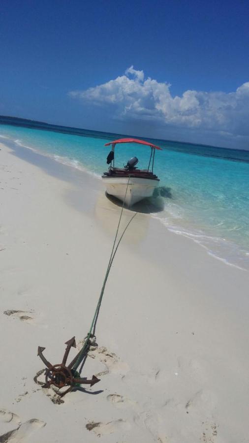 Baobab Safari Beach Bed & Breakfast