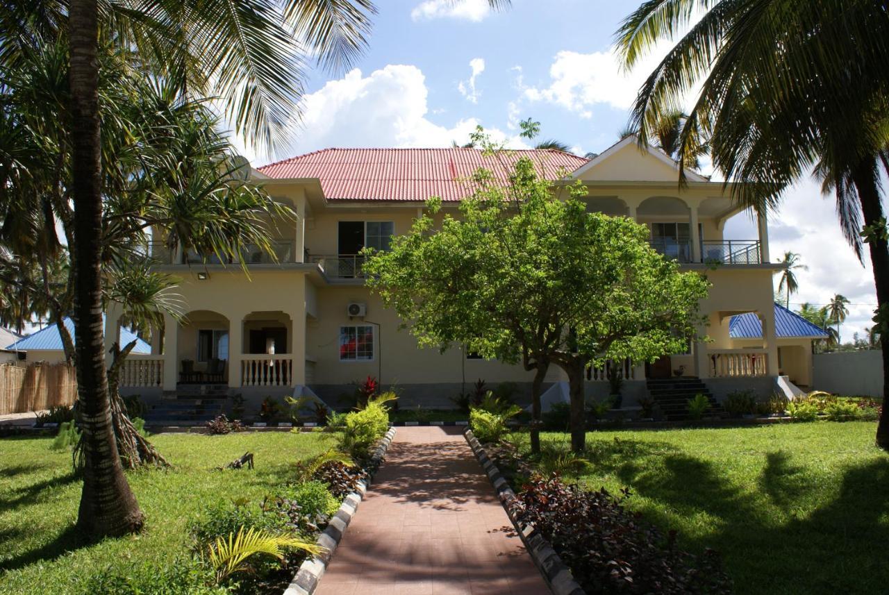Bed & Breakfast Pwani Beach Hotel & Apartments Pwani Mchangani