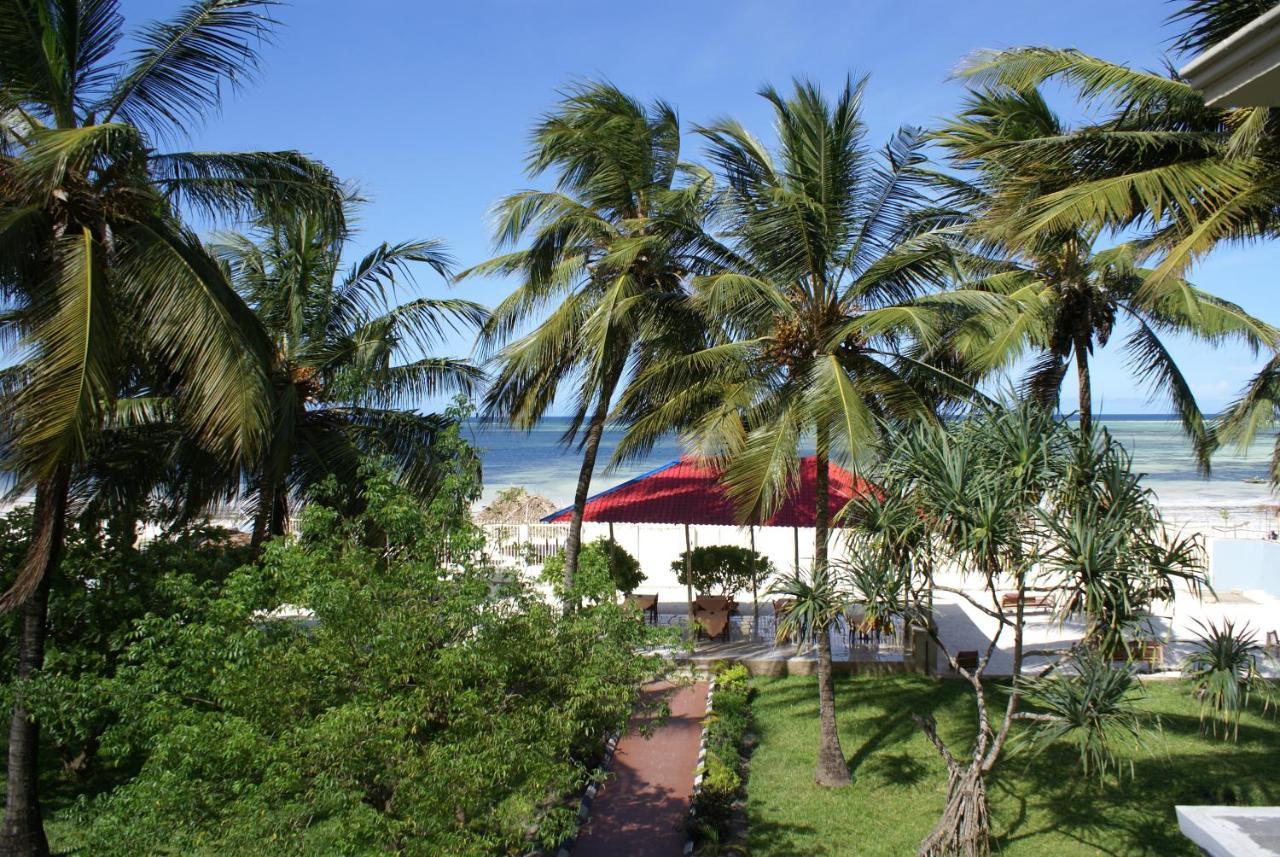 Bed & Breakfast Pwani Beach Hotel & Apartments