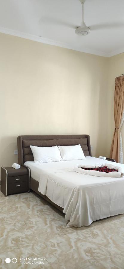 Pwani Beach Hotel & Apartments Bed & Breakfast Pwani Mchangani