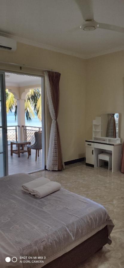 Pwani Beach Hotel & Apartments *