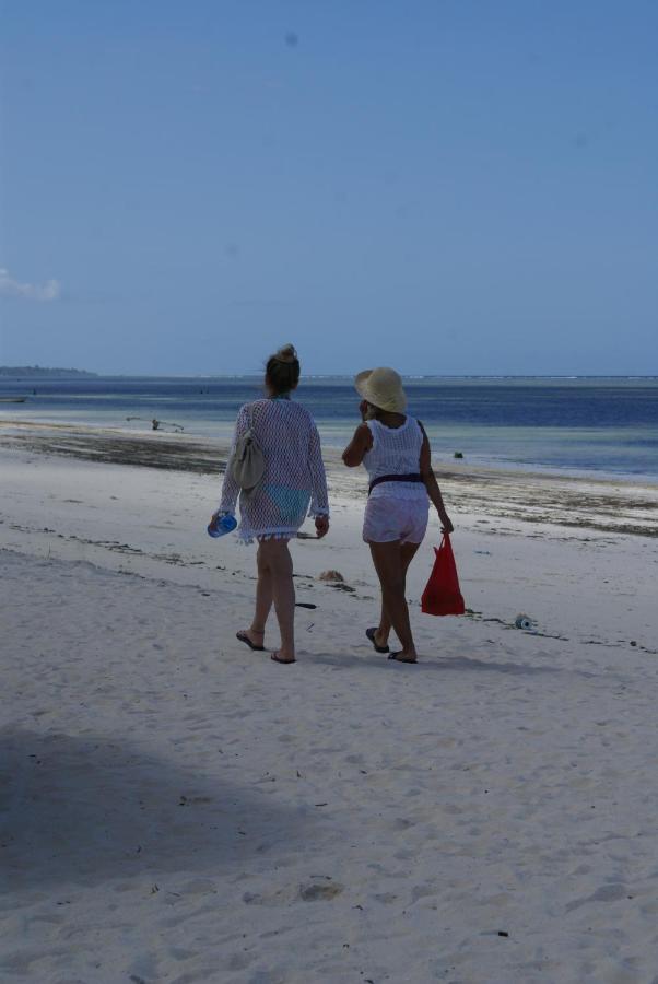 Pwani Beach Hotel & Apartments