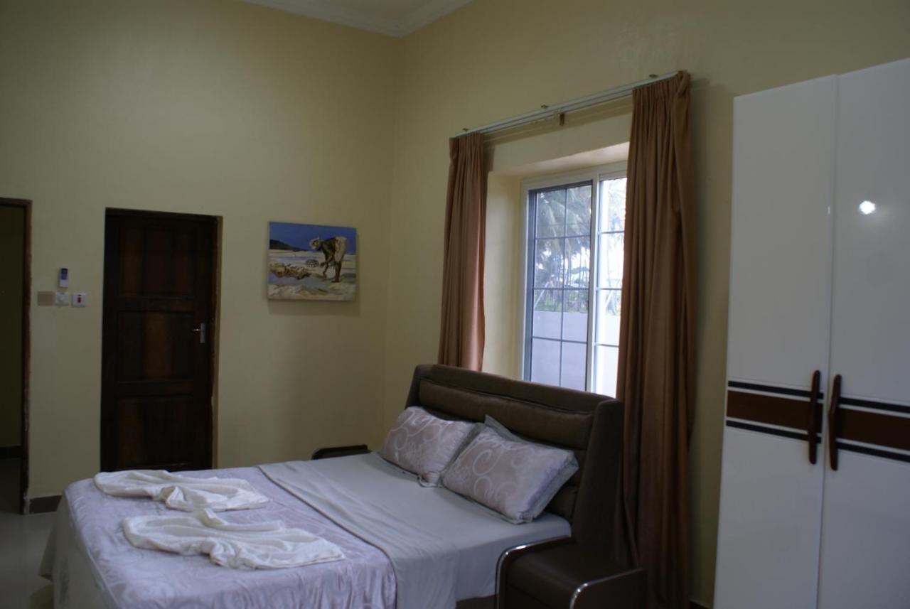 Bed & Breakfast Pwani Beach Hotel & Apartments