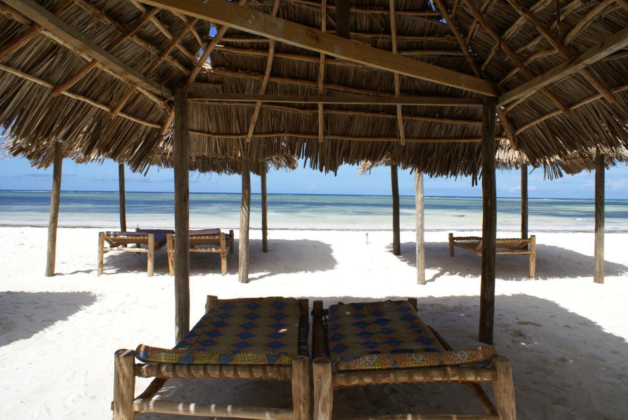Pwani Beach Hotel & Apartments * Pwani Mchangani