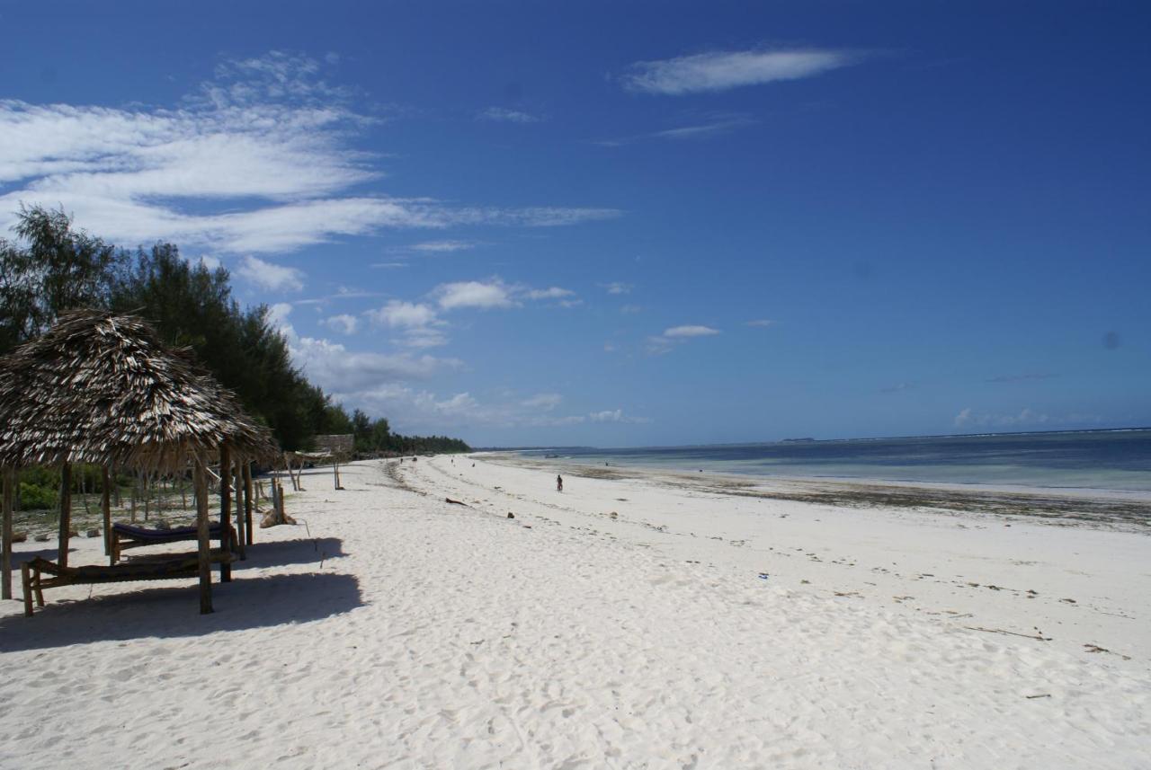 Pwani Beach Hotel & Apartments Pwani Mchangani