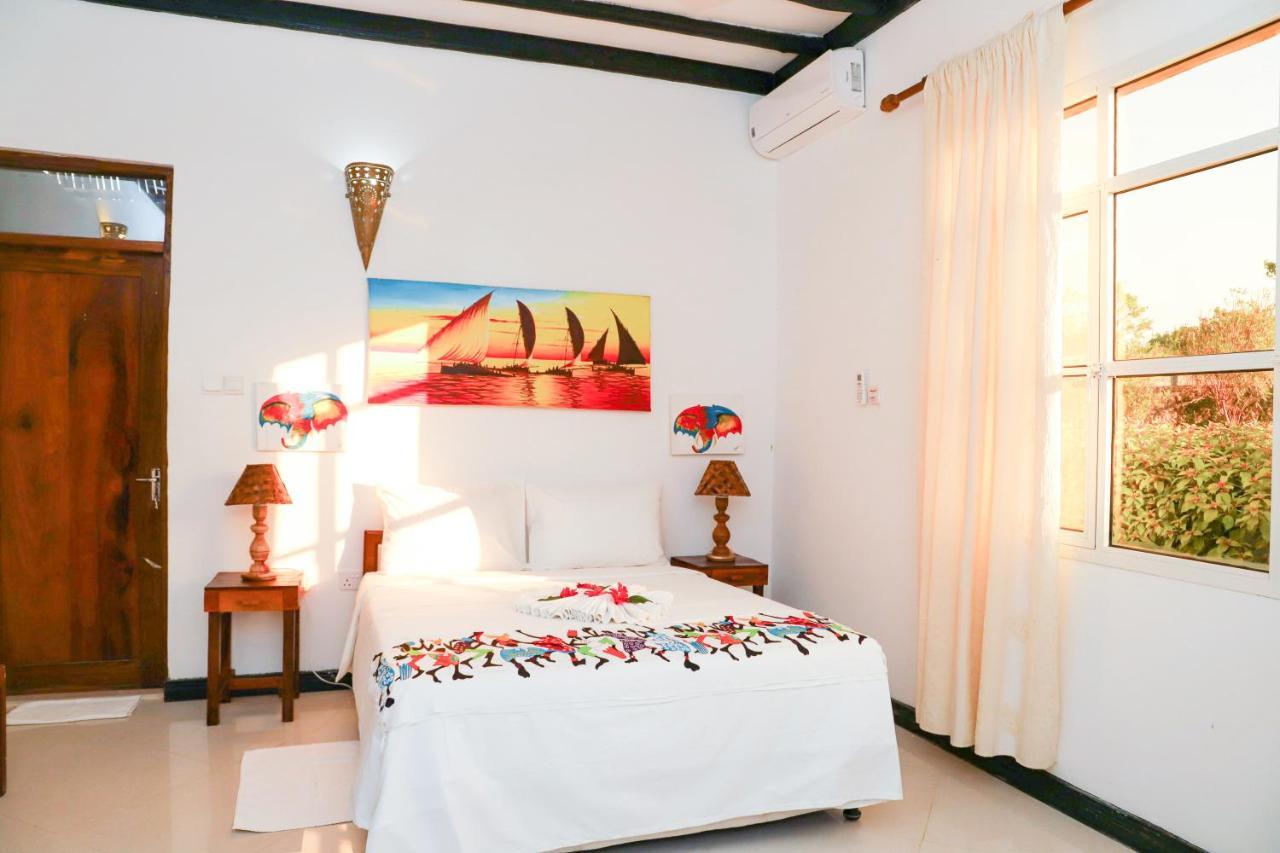 Ivory Ocean View Hotel Marumbi