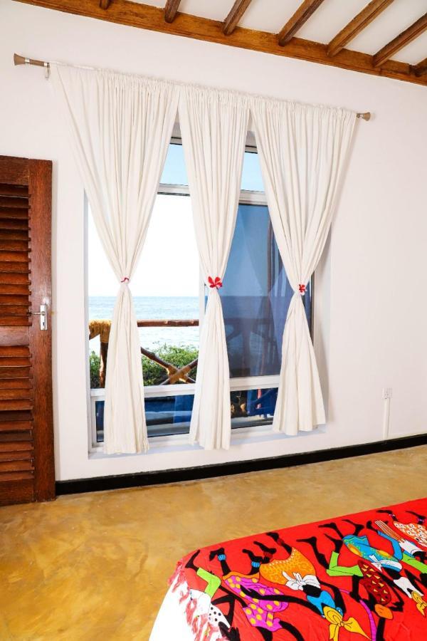 Ivory Ocean View * Marumbi