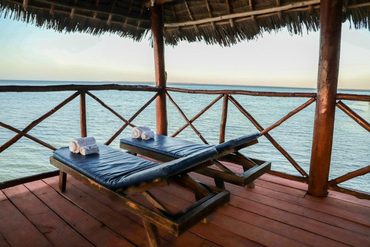 Ivory Ocean View * Marumbi