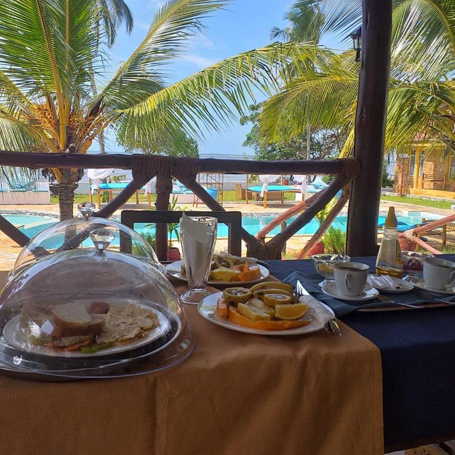 Hotel Ivory Ocean View Marumbi