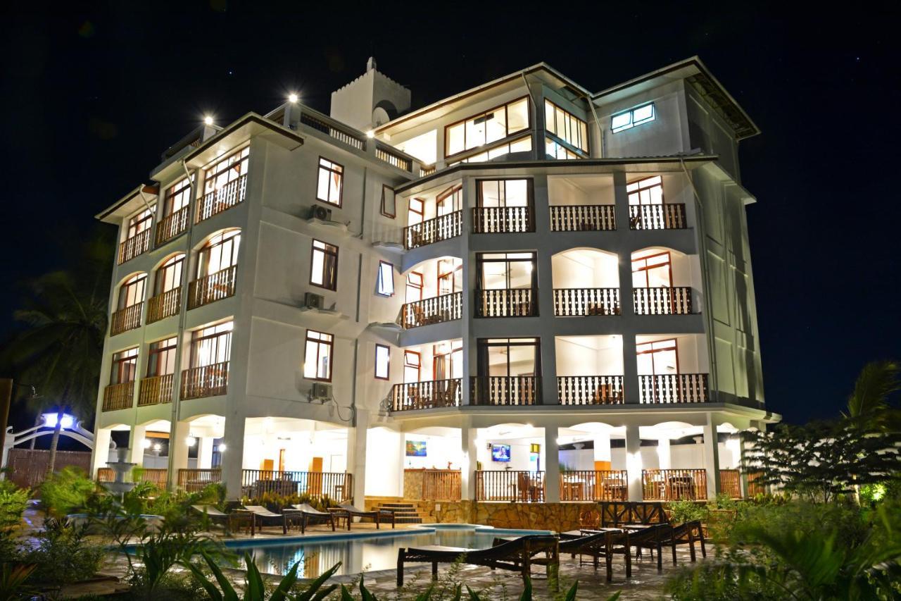 Zanoceanique Hotel 3*