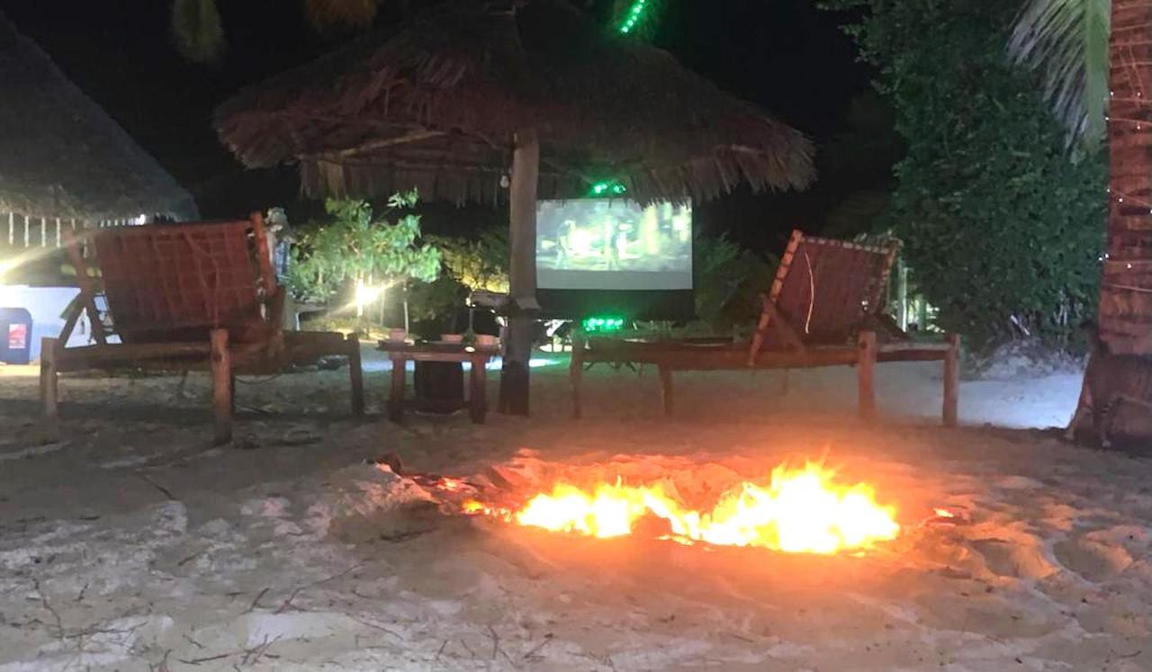 Kilimani Kwetu Beach Lodge *