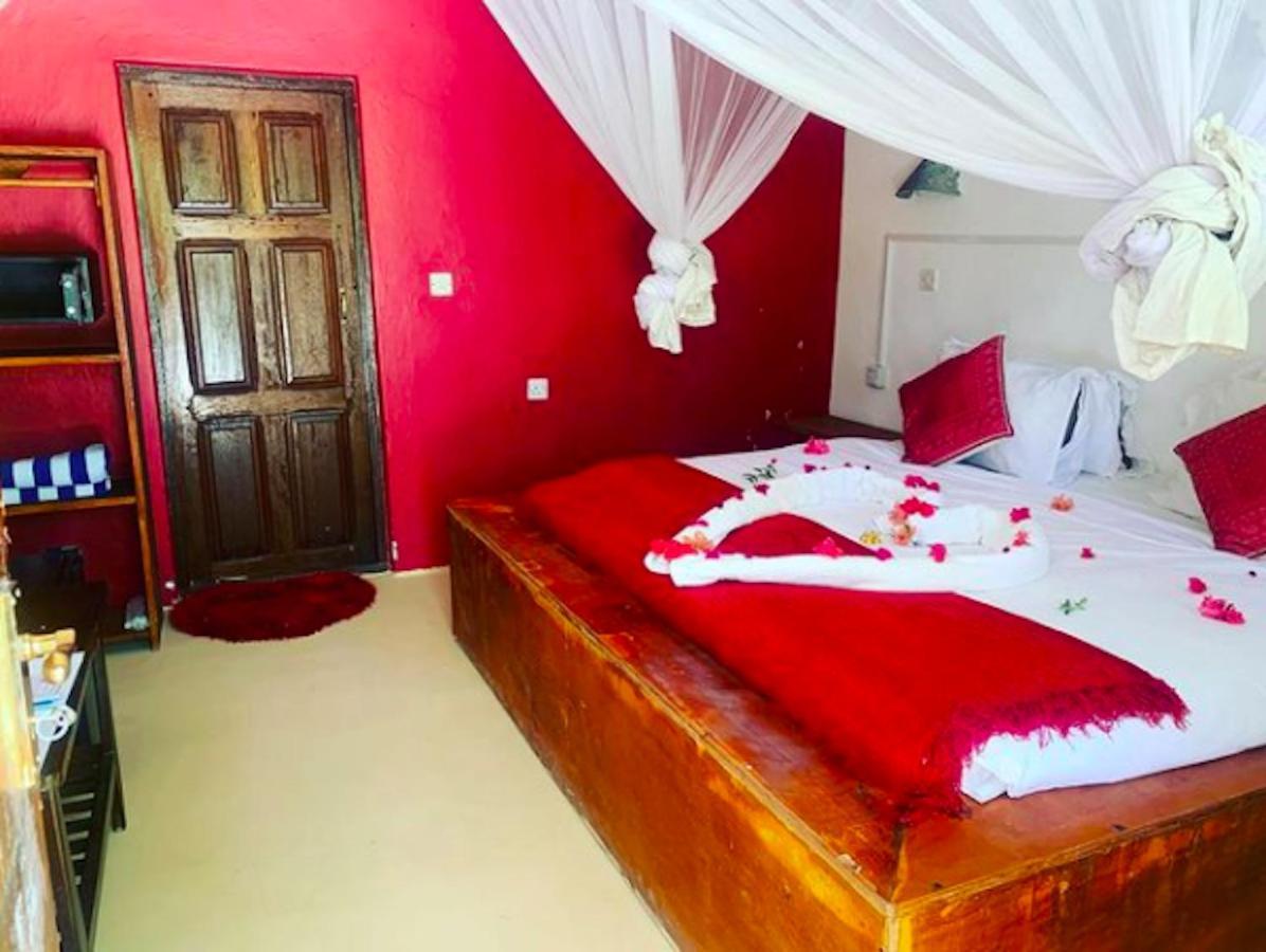 Kilimani Kwetu Beach Lodge