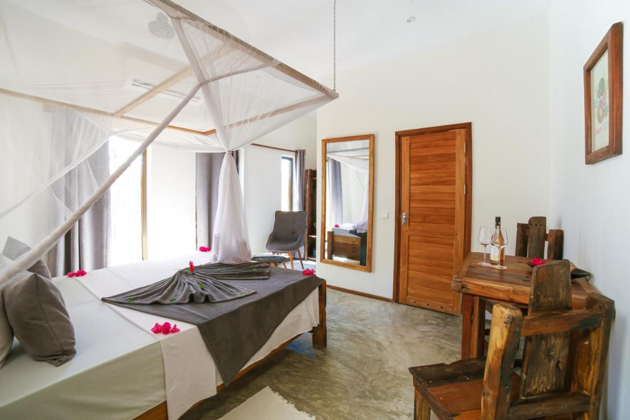 Uvivu By Jambiani Aparthotel 3*