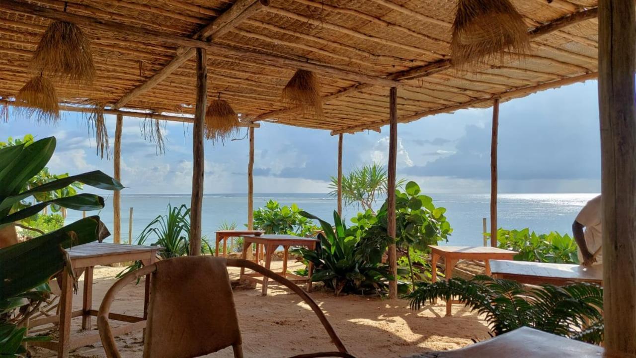 Baobab Safari Beach Bed & Breakfast Mtende