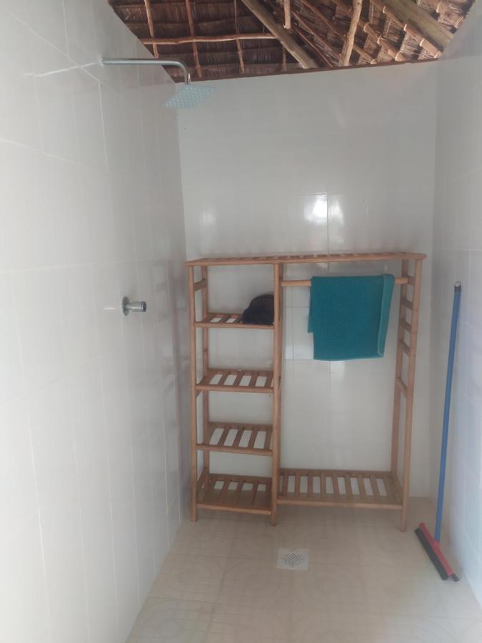Bed & Breakfast Baobab Safari Beach Mtende