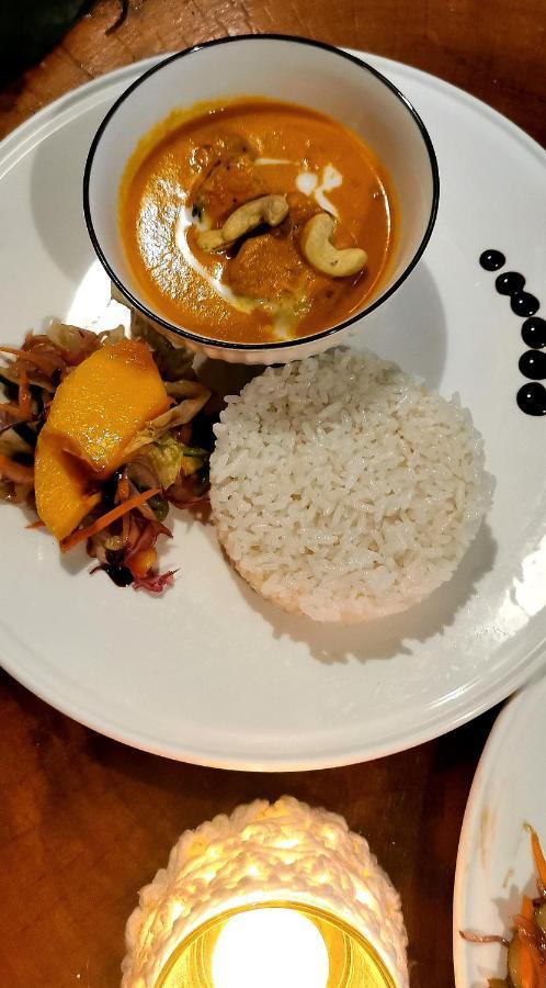 Peanut And Butter And Bistro Hotel *