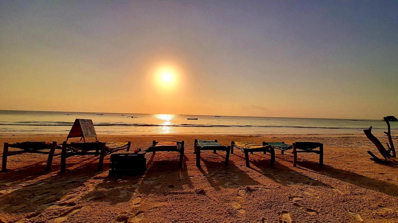 Mambo Mazuri, Zanzibar Kiwengwa Kiwengwa (Zanzibar)