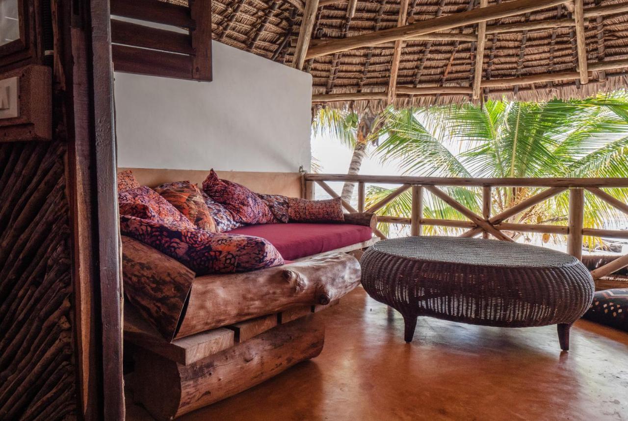 Mamamapambo Boutique 3*