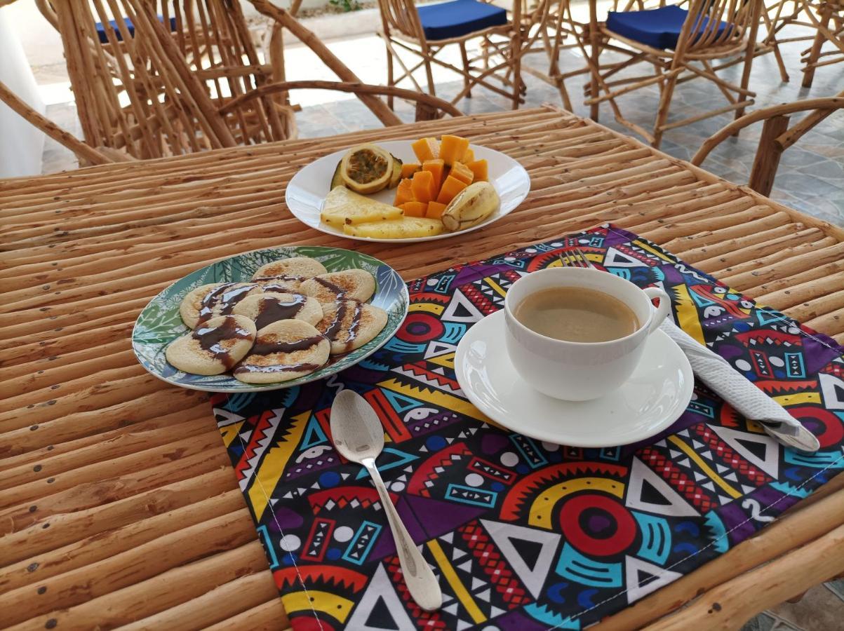 Hotel Zanzicrown Nungwi