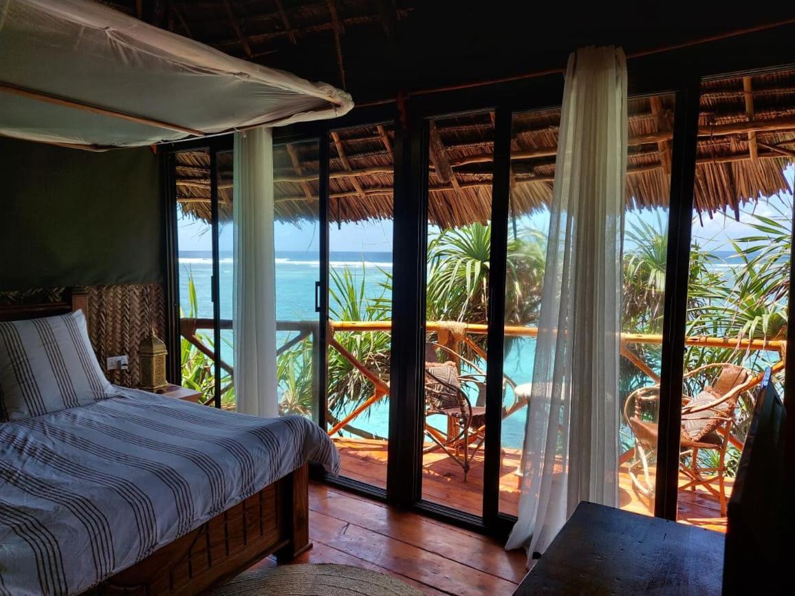 Bed & Breakfast Baobab Safari Beach