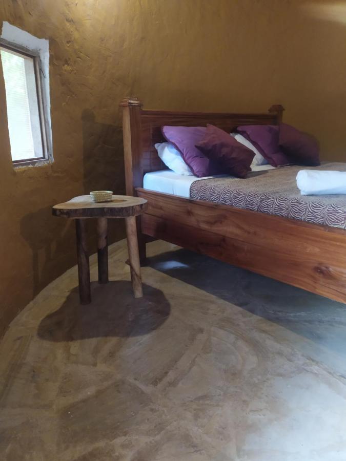 Baobab Safari Beach Bed & Breakfast Mtende