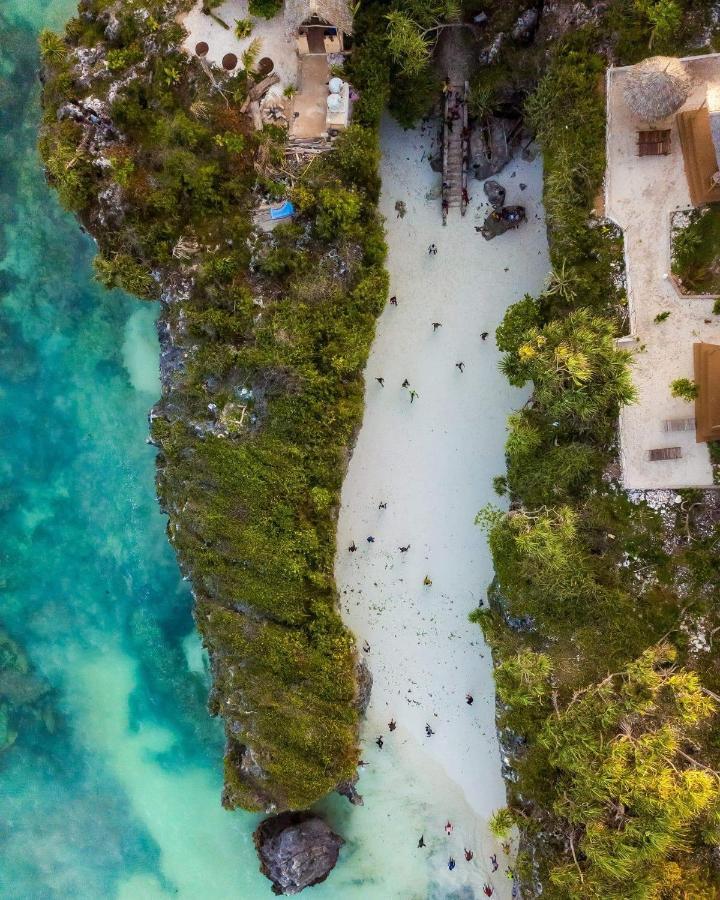 Baobab Safari Beach