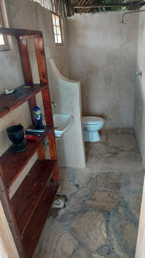 Baobab Safari Beach Bed & Breakfast Mtende