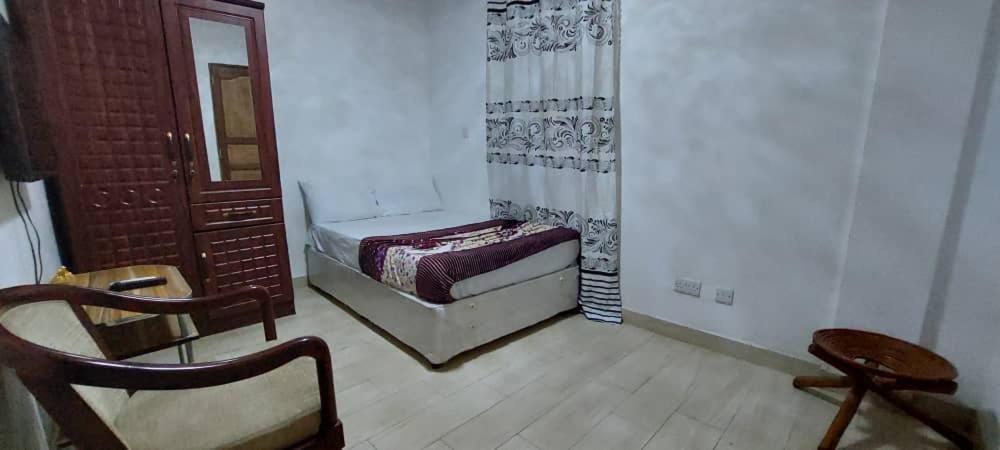 All Seasons Hotel 3*