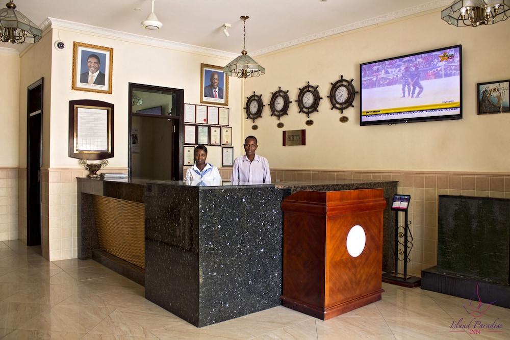 Island Paradise Hotel 3*